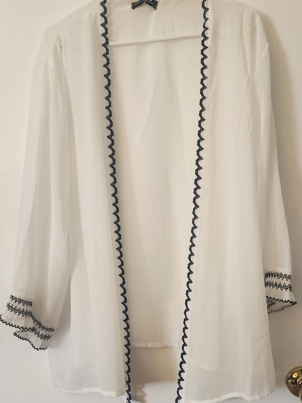 BloomChic White Sheer Open-Front Tunic with Black Scallop Trim